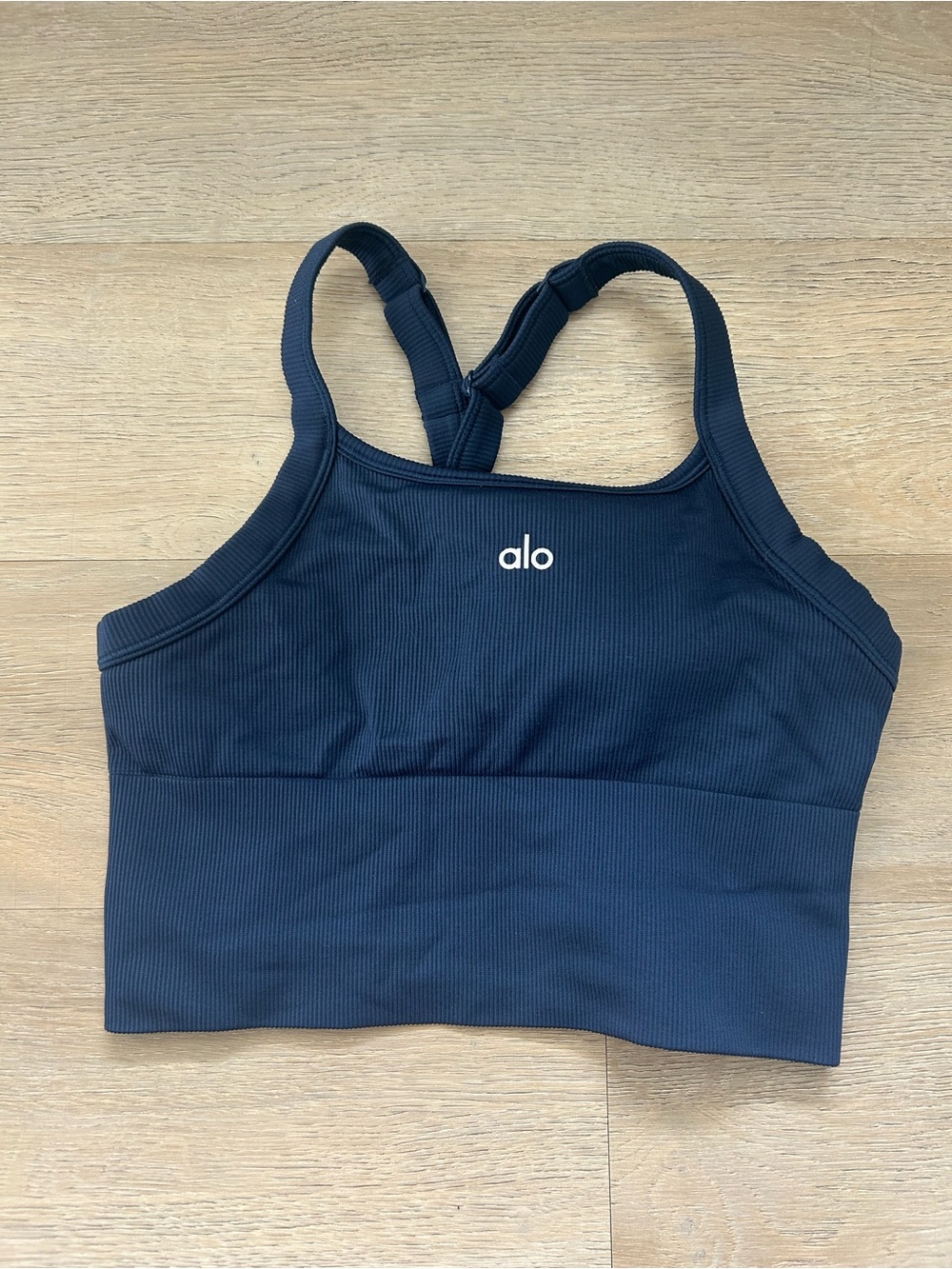 ALO Yoga Women's Navy Crop Top